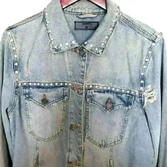 BlankNYC distressed denim Jacket sz medium - Picture 3 of 4